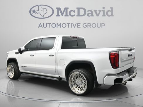 Used 2023 GMC Sierra 1500 Denali Ultimate AWD/4WD image 6