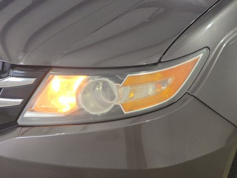 Used 2016 Honda Odyssey EX-L image 30