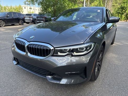 Used 2021 BMW 330i Sedan w/ Premium Package RWD image 2