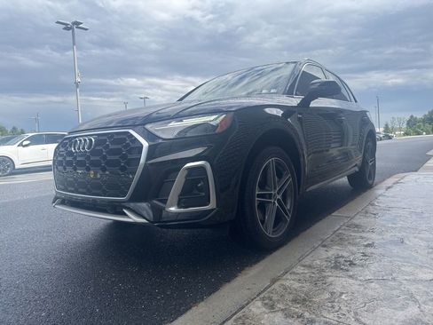 Certified 2024 Audi Q5 e Premium Plus AWD/4WD image 37