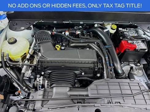 New 2025 Ford Maverick Lobo image 28