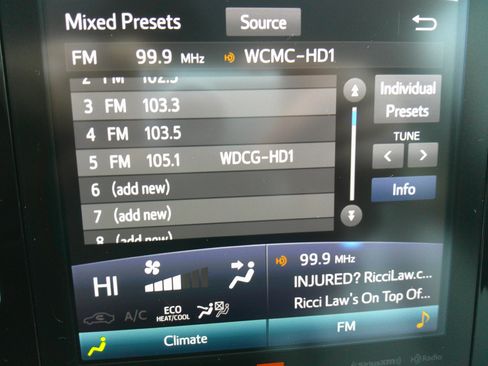 Used 2020 Toyota Prius Limited image 28