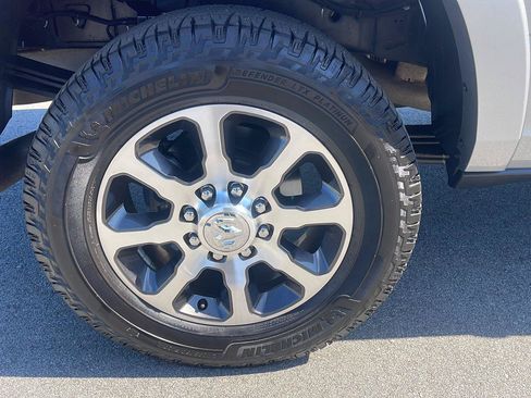 Used 2024 RAM 3500 Limited w/ Safety Group AWD/4WD image 11