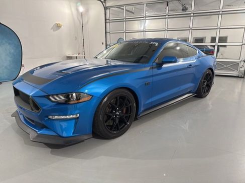 Used 2019 Ford Mustang GT Premium w/ Performance Package - Level 2 RWD image 4