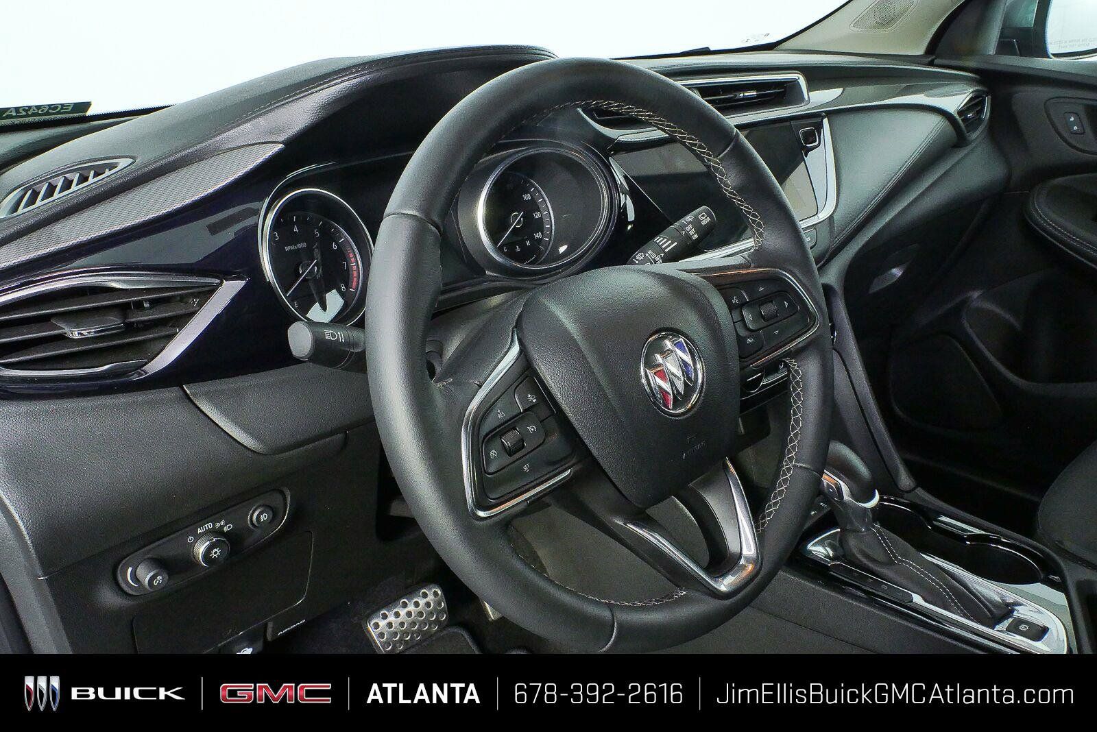 Used 2023 Buick Encore GX Select w/ Sport Touring Package FWD image 4
