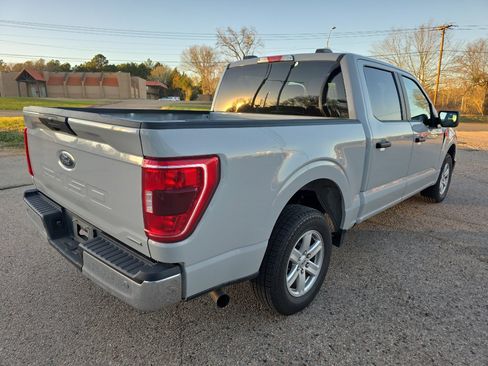 Used 2023 Ford F150 XLT image 5