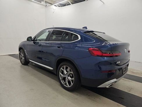 Certified 2025 BMW X4 xDrive30i AWD/4WD image 2
