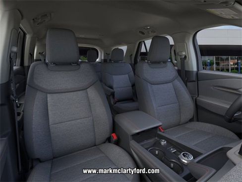 New 2026 Ford Explorer Active image 10