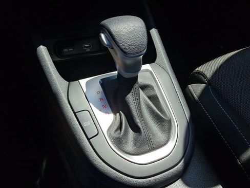 Certified 2024 Kia Forte LXS w/ LXS Technology Package FWD image 14