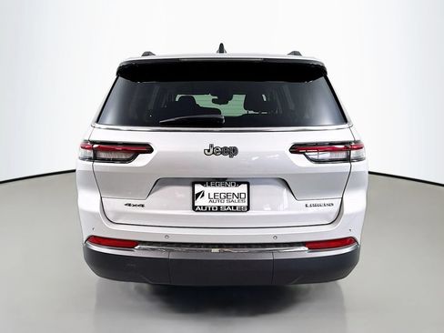 Used 2023 Jeep Grand Cherokee L Laredo AWD/4WD image 6