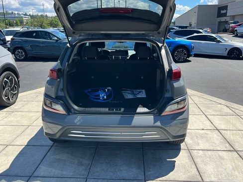 Certified 2023 Hyundai Kona SEL FWD image 8