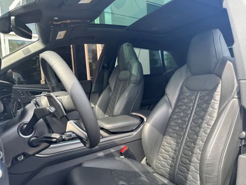 Used 2023 Audi RS Q8 w/ Black Optic Package AWD/4WD image 13