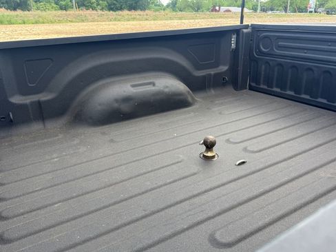 Used 2018 RAM 2500 Laramie w/ Off Road Package image 13