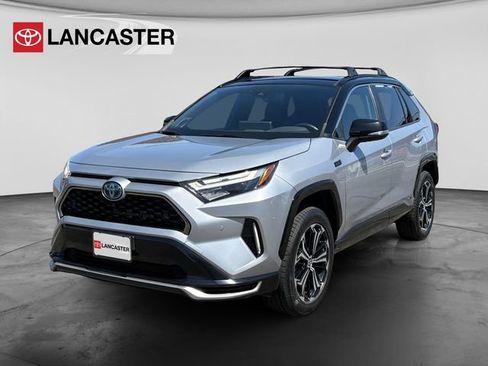 Used 2024 Toyota RAV4 XSE w/ Premium Package AWD/4WD image 3