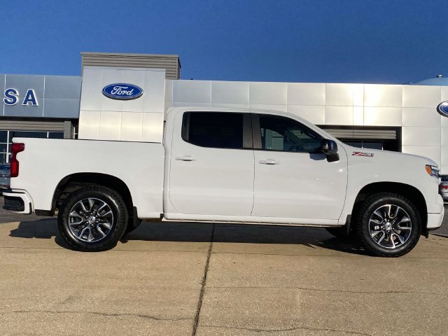 Used 2025 Chevrolet Silverado 1500 RST w/ RST All Star Premium Package AWD/4WD image 2