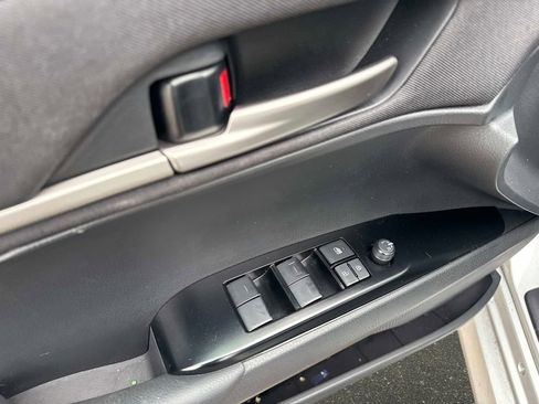 Used 2025 Toyota Camry LE image 15