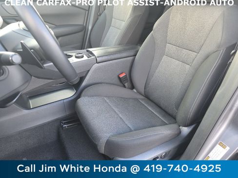 Used 2025 Nissan Rogue SV image 25