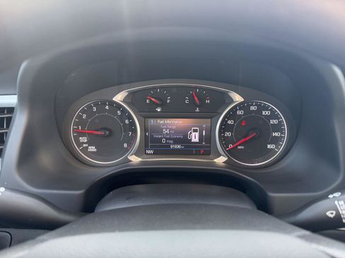 Used 2021 GMC Acadia SLE w/ Driver Convenience Package FWD image 10