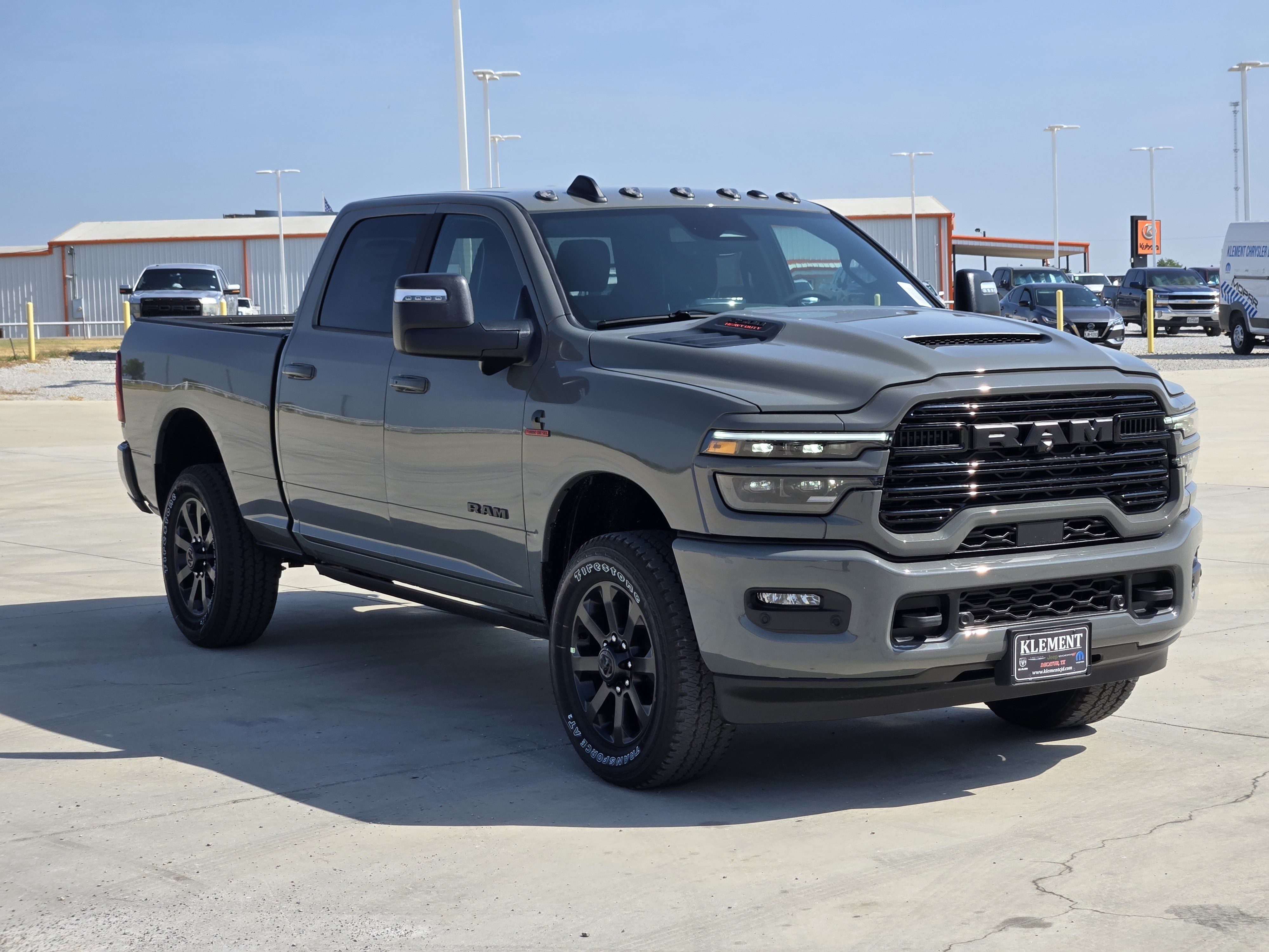 New 2026 RAM 2500 Laramie AWD/4WD image 3