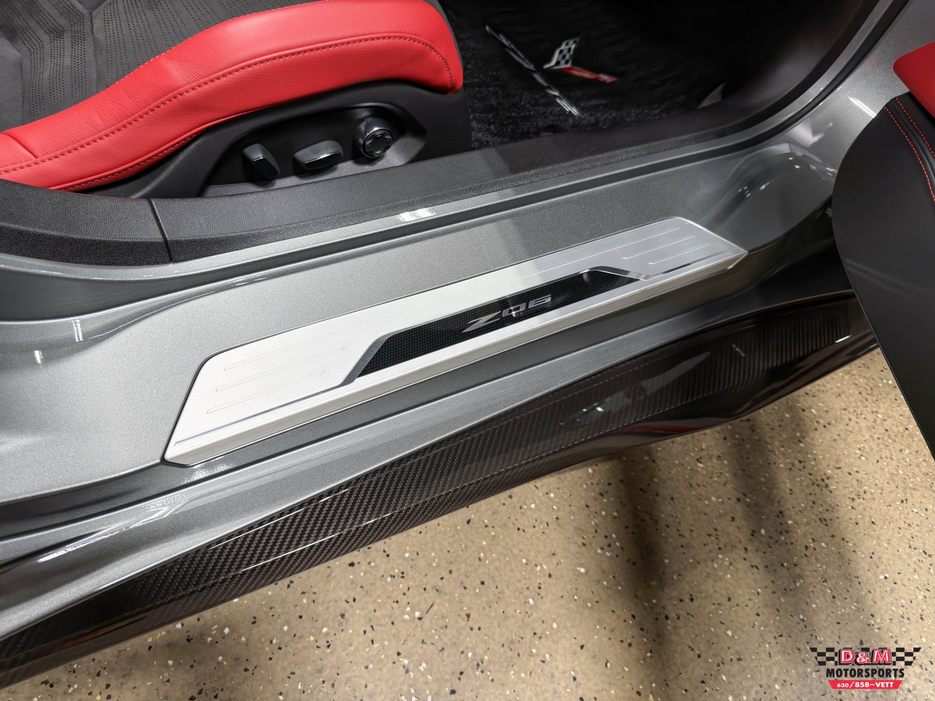 Used 2024 Chevrolet Corvette Z06 RWD image 28