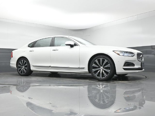 Used 2023 Volvo S90 B6 Plus w/ Protection Package AWD/4WD image 36