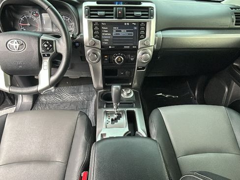 Used 2020 Toyota 4Runner SR5 Premium AWD/4WD image 26