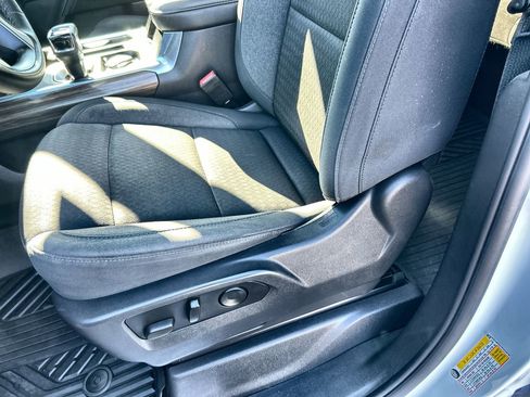 Used 2023 Chevrolet Silverado 1500 LT Trail Boss w/ Protection Package image 25