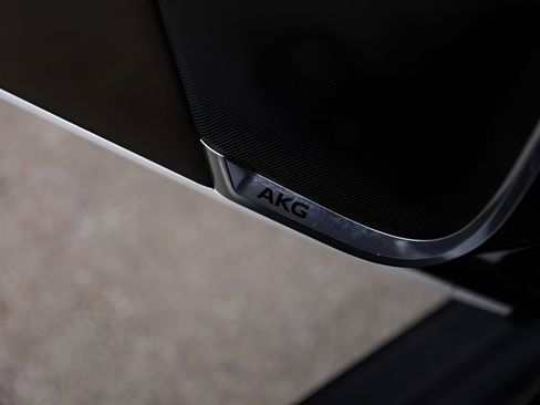 Used 2024 Cadillac Escalade Sport w/ LPO, ONYX Package image 26