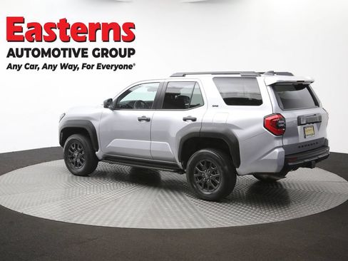 Used 2025 Toyota 4Runner SR5 AWD/4WD image 63