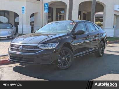 Certified 2023 Volkswagen Jetta SE w/ Panoramic Sunroof Package
