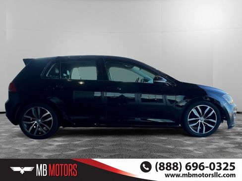 Used 2015 Volkswagen Golf S image 2