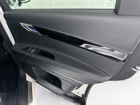 Used 2025 Genesis GV80 2.5T Standard AWD/4WD image 30