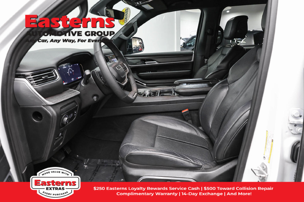 Used 2024 Jeep Wagoneer Series II AWD/4WD image 15