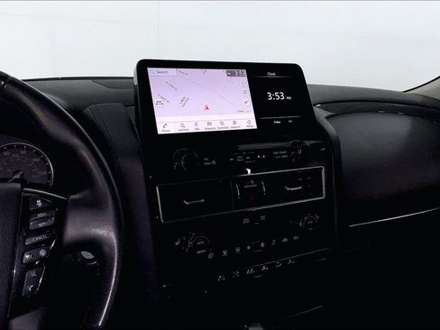 Used 2024 Nissan Armada SV RWD image 9