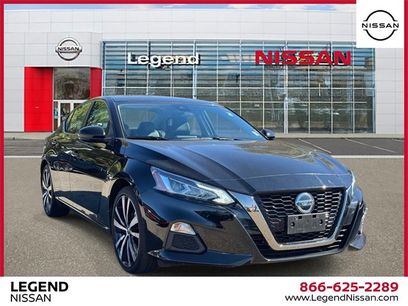 Used 2021 Nissan Altima 2.5 SR w/ SR Premium Package