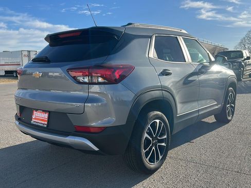 Used 2025 Chevrolet TrailBlazer LT image 6