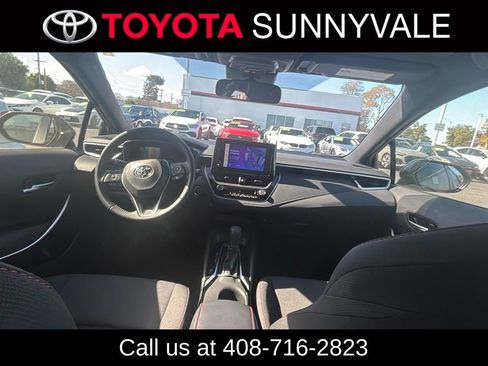 Certified 2023 Toyota Corolla SE w/ SE Premium Package image 4