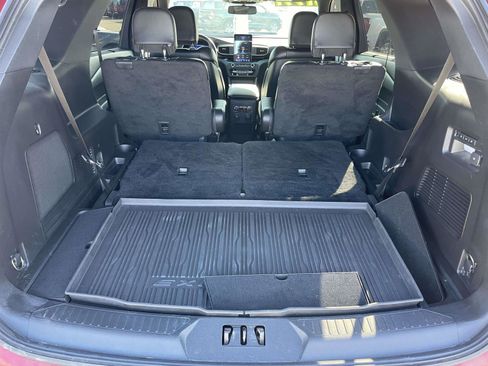 Used 2020 Ford Explorer ST w/ Premium Technology Package image 8