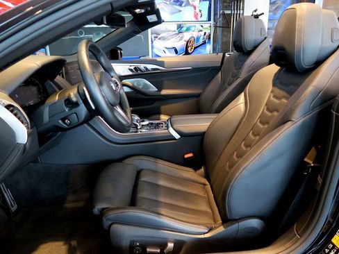 Used 2022 BMW M850i xDrive Convertible image 13