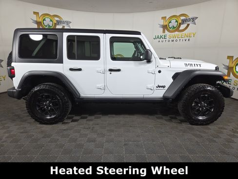 Used 2024 Jeep Wrangler Unlimited Sport AWD/4WD image 11