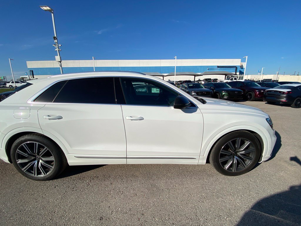Used 2023 Audi SQ8 Prestige w/ Prestige Package AWD/4WD image 4
