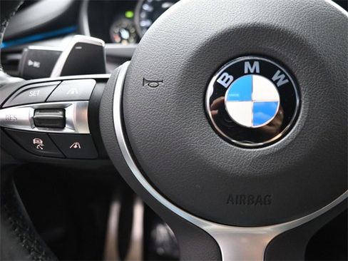 Used 2019 BMW X6 sDrive35i w/ M Sport Package image 27