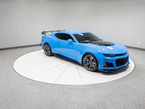 Used 2023 Chevrolet Camaro ZL1 image 21