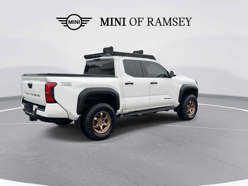 Used 2024 Toyota Tacoma TRD Off-Road AWD/4WD image 8