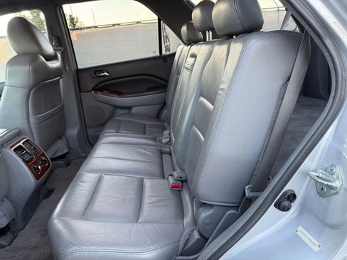 Used 2005 Acura MDX Touring image 21