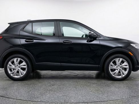 Used 2025 Buick Encore GX Preferred image 11