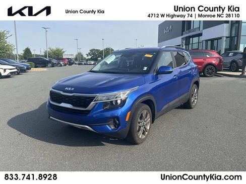 Certified 2023 Kia Seltos S FWD image 1
