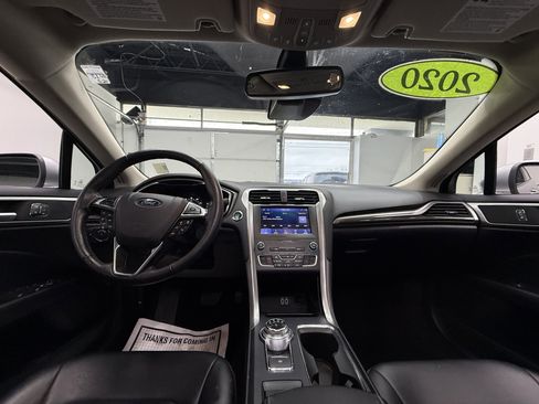 Used 2020 Ford Fusion SEL image 14