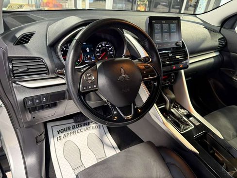 Used 2024 Mitsubishi Eclipse Cross SE image 32