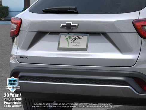 New 2026 Chevrolet Trax LT w/ Driver Confidence Package image 14